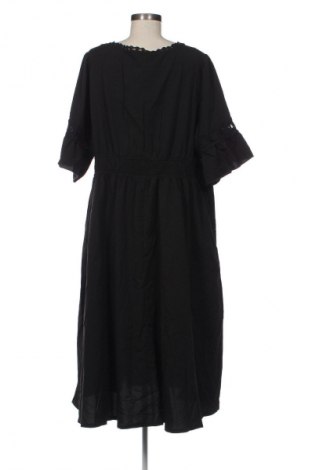 Sukienka SHEIN, Rozmiar 4XL, Kolor Czarny, Cena 95,99 zł