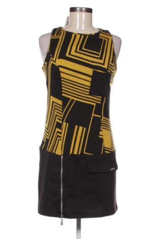 Kleid Sarah Chole, Größe M, Farbe Mehrfarbig, Preis 23,99 €