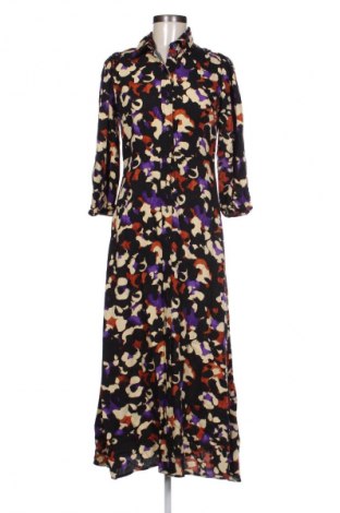 Šaty  Selected Femme, Velikost XS, Barva Vícebarevné, Cena  1 057,00 Kč
