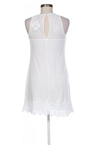 Rochie Stradivarius, Mărime M, Culoare Alb, Preț 78,41 Lei