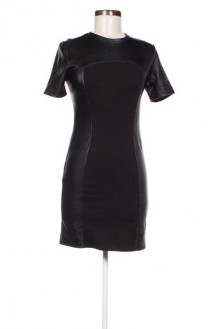 Kleid Tally Weijl, Größe M, Farbe Schwarz, Preis 14,71 €