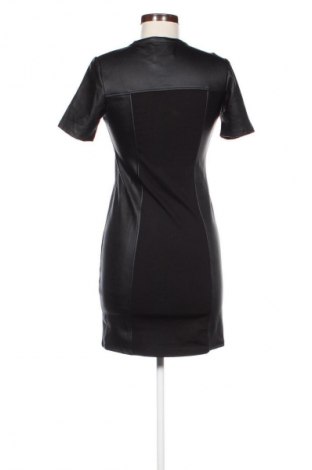 Kleid Tally Weijl, Größe M, Farbe Schwarz, Preis 14,71 €
