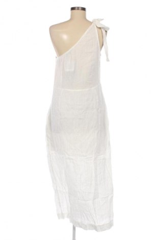 Kleid Trendyol, Größe L, Farbe Weiß, Preis 65,05 €