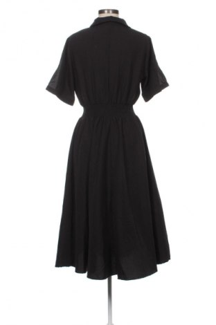 Sukienka Trendyol, Rozmiar XL, Kolor Czarny, Cena 157,99 zł