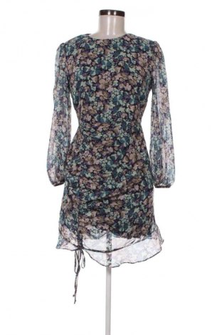 Kleid Trendyol, Größe M, Farbe Mehrfarbig, Preis 33,99 €
