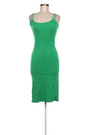 Kleid Trendyol, Größe M, Farbe Grün, Preis 33,99 €