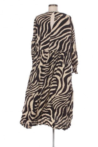 Φόρεμα Unbranded, Μέγεθος XXL, Χρώμα Πολύχρωμο, Τιμή 13,99 €