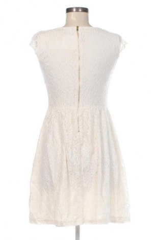Φόρεμα Unbranded, Μέγεθος M, Χρώμα Εκρού, Τιμή 18,99 €