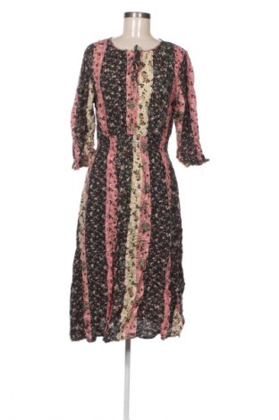 Kleid Unbranded, Größe M, Farbe Mehrfarbig, Preis 20,99 €