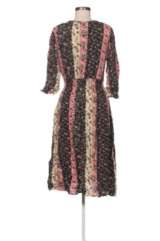 Kleid Unbranded, Größe M, Farbe Mehrfarbig, Preis 20,99 €