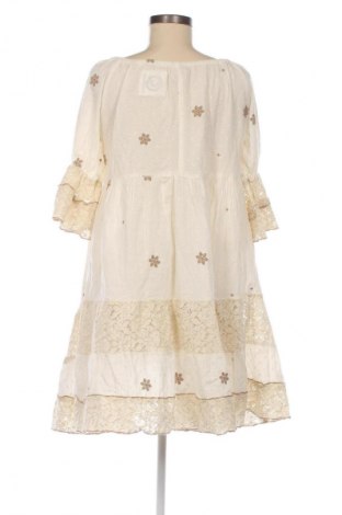 Kleid Unbranded, Größe M, Farbe Beige, Preis 14,71 €