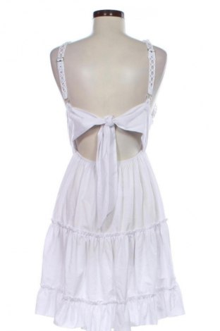Φόρεμα Unbranded, Μέγεθος M, Χρώμα Λευκό, Τιμή 18,99 €