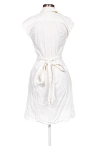 Ruha Unbranded, Méret M, Szín Fehér, Ár 8 442 Ft