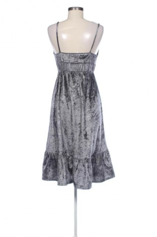 Kleid Unbranded, Größe M, Farbe Grau, Preis 14,71 €