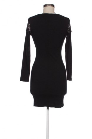 Ruha Unbranded, Méret M, Szín Fekete, Ár 6 138 Ft