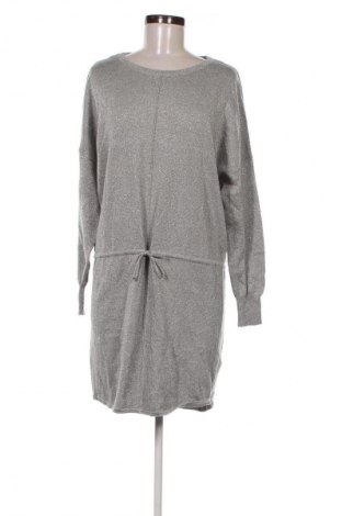 Рокля Up 2 Fashion, Размер S, Цвят Сребрист, Цена 29,99 лв.