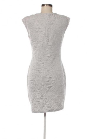 Kleid VILA, Größe M, Farbe Grau, Preis 18,99 €