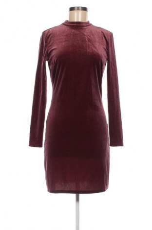Kleid VILA, Größe S, Farbe Aschrosa, Preis € 14,12