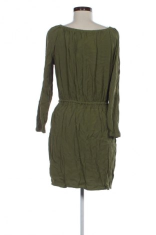 Kleid Vanilia, Größe M, Farbe Grün, Preis 20,99 €