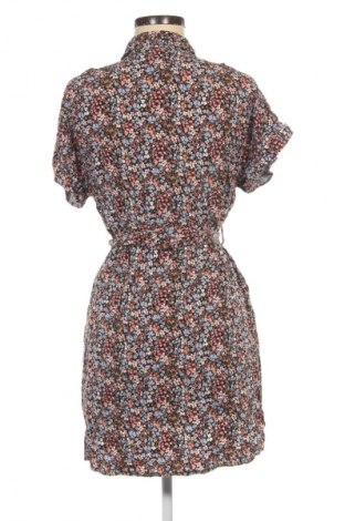 Šaty  Vero Moda, Velikost S, Barva Vícebarevné, Cena  229,00 Kč