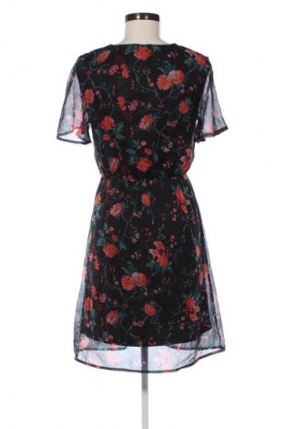 Šaty  Vero Moda, Veľkosť M, Farba Viacfarebná, Cena  15,95 €