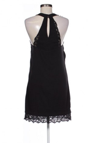 Sukienka Vero Moda, Rozmiar M, Kolor Czarny, Cena 58,99 zł