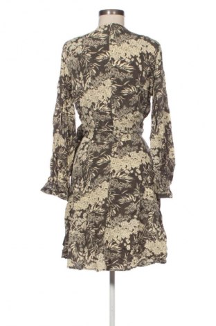 Kleid Yaya, Größe M, Farbe Mehrfarbig, Preis 22,99 €