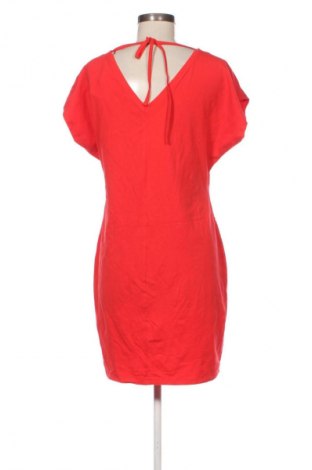 Kleid Yessica, Größe M, Farbe Rot, Preis 20,99 €