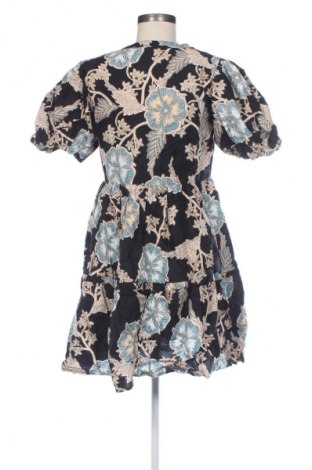 Kleid Yessica, Größe M, Farbe Mehrfarbig, Preis € 14,99