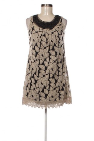 Kleid Yumi, Größe S, Farbe Mehrfarbig, Preis 29,99 €