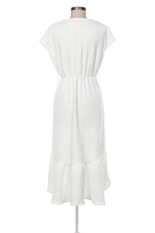 Rochie Zara, Mărime M, Culoare Alb, Preț 115,99 Lei