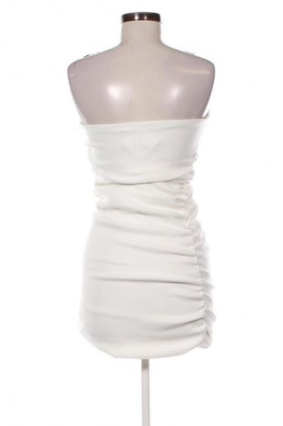 Kleid Zara, Größe M, Farbe Weiß, Preis 18,99 €