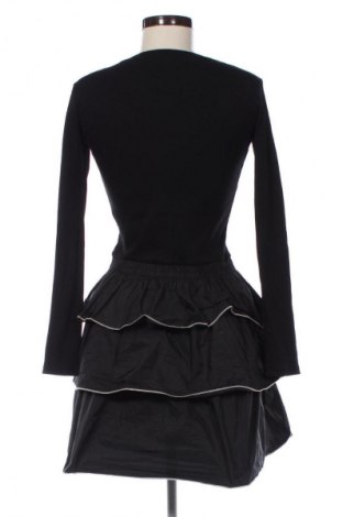 Kleid Zara, Größe M, Farbe Schwarz, Preis € 18,99