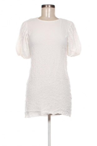 Kleid Zara, Größe S, Farbe Weiß, Preis 18,99 €
