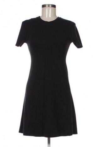 Rochie Zara, Mărime M, Culoare Negru, Preț 73,00 Lei