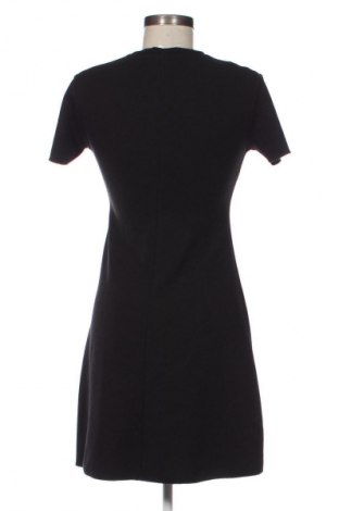 Rochie Zara, Mărime M, Culoare Negru, Preț 73,00 Lei