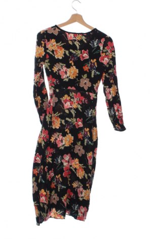 Sukienka Zara Man, Rozmiar XS, Kolor Kolorowy, Cena 157,99 zł