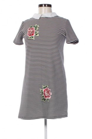 Kleid Zara Trafaluc, Größe S, Farbe Mehrfarbig, Preis 22,99 €