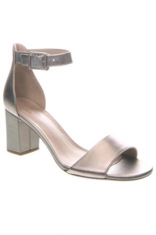Sandalen Clarks, Größe 38, Farbe Silber, Preis 102,97 €