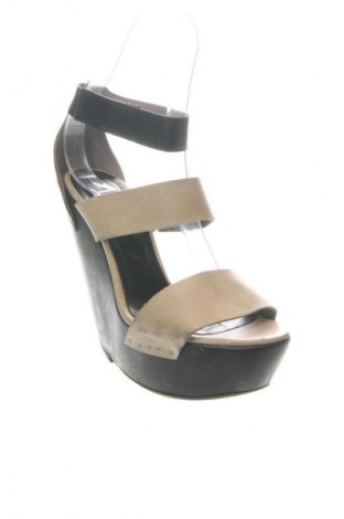 Sandalen Vic Matié, Größe 37, Farbe Beige, Preis 167,45 €