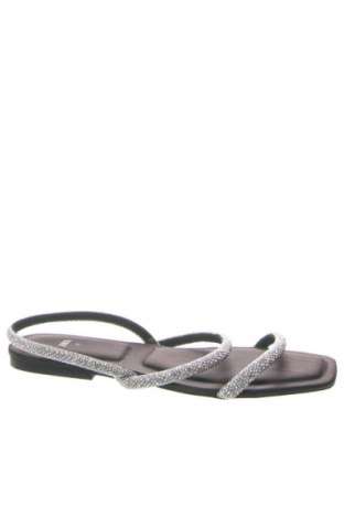 Sandalen Zara, Größe 37, Farbe Silber, Preis 18,99 €