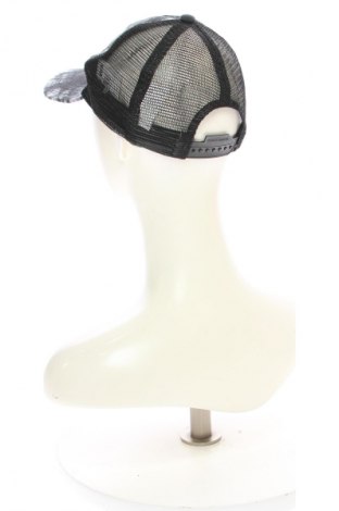 Hut House, Farbe Mehrfarbig, Preis 7,09 €