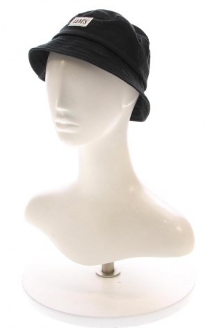 Czapka Levi's, Kolor Czarny, Cena 84,83 zł