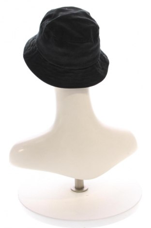 Czapka Levi's, Kolor Czarny, Cena 84,83 zł