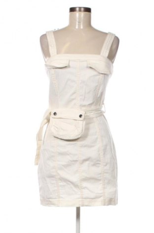 Sarafan Bershka, Mărime M, Culoare Alb, Preț 98,99 Lei