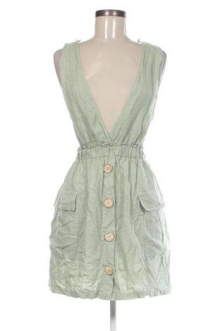Latzkleid Zara, Größe M, Farbe Grün, Preis 12,99 €