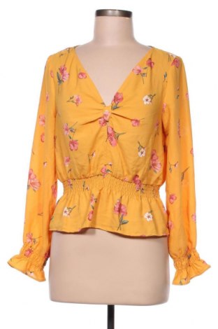 Дамска блуза H&M Divided, Размер M, Цвят Жълт, Полиестер, Цена 7,64 лв.