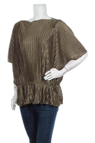 Damen Shirt Piazza Italia, Größe L, Farbe Grün, Polyester, Preis 27,10 €