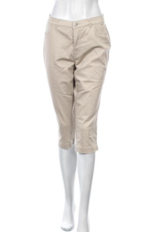 Дамски панталон Days Like This, Размер L, Цвят Бежов, 66% памук, 32% полиестер, 2% еластан, Цена 30,92 лв.