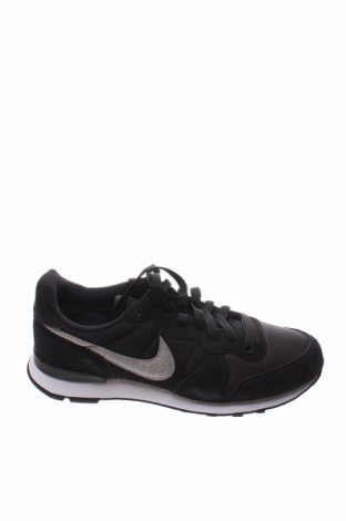 Dámské boty  Nike, Velikost 40, Barva Černá, Cena  2 348,00 Kč